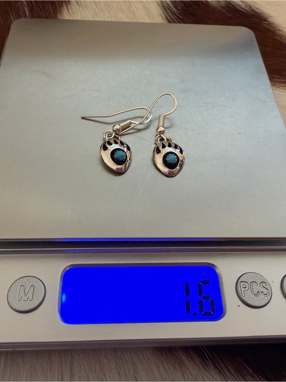 ❤️ Native Made Navajo Bear Paw Turquoise Sterling Silver Dangle Earrings 1.19”L - Picture 8 of 13